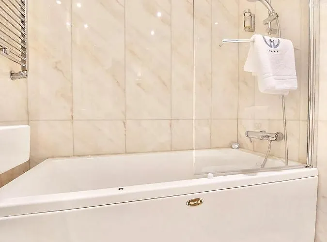 산 피에트로 호텔 4*