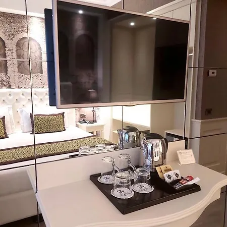 San Pietro Hotel 4*