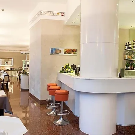 San Pietro Hotel 4*