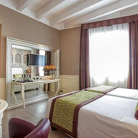 San Pietro 4*
