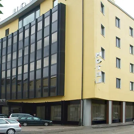 San Pietro Hotel