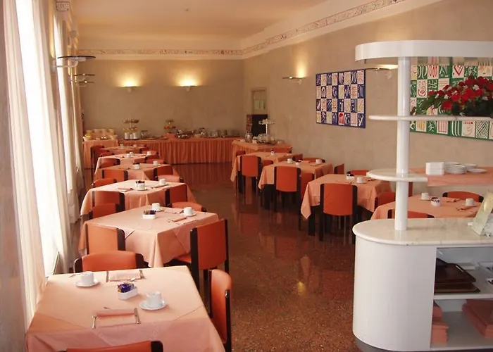 מלון San Pietro 4*