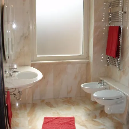 San Pietro 4* فيرونا